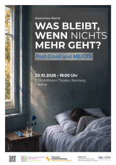 eine junge Frau liegt im Bett