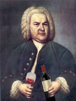 Johann Sebastian Bach hält ein Weinglas und eine Weinflasche