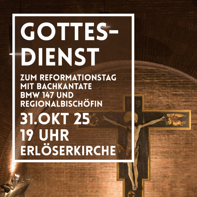 das Kreuz über dem Altar in der Erlöserkirche