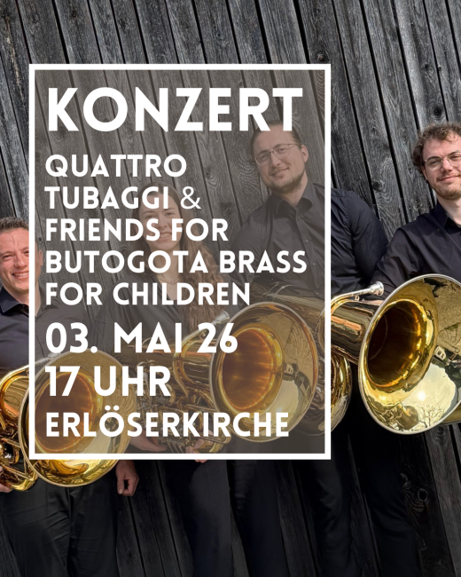 vier Tubist:innen halten ihre Instrumente in die Kamera