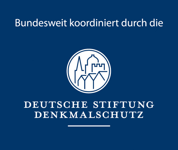 das blaue Logo der Deutschen Stiftung Denkmalschutz